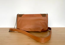 Charger l&#39;image dans la galerie, Besace Tabatha camel