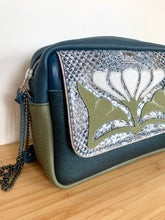 Charger l'image dans la galerie, Besace Horta marine