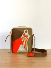Charger l'image dans la galerie, Besace Swann beige