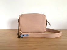 Charger l&#39;image dans la galerie, Besace Faith beige rosé