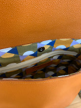 Charger l'image dans la galerie, Besace Georgette camel