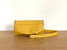 Charger l'image dans la galerie, Mini Ex Voto jaune