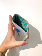 Charger l'image dans la galerie, Porte-monnaie Cerise argent