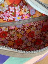 Charger l&#39;image dans la galerie, Banane Tutti Fruti