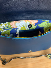 Charger l'image dans la galerie, Pochette Horta Python bleue