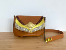 Charger l'image dans la galerie, Besace Georgette camel