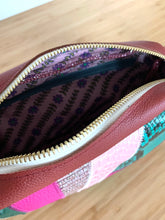 Charger l&#39;image dans la galerie, Sacoche banane Patchwork