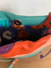 Charger l&#39;image dans la galerie, Pochette rayée Bahia