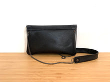 Charger l&#39;image dans la galerie, Pochette Horta noire