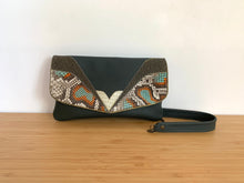 Charger l'image dans la galerie, Pochette Jeanne vert foncé