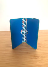 Charger l&#39;image dans la galerie, Porte-carte Sunny bleu
