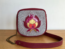 Charger l&#39;image dans la galerie, Mini besace Gloria bordeaux