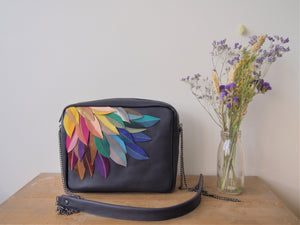 Besace zippée LEAVES