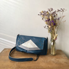 Charger l&#39;image dans la galerie, Sac Callas python gris Bleu
