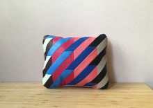 Charger l&#39;image dans la galerie, Petit Coussin Uwe rectangle