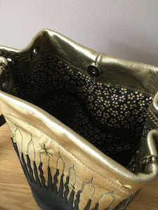 Sac Bourse Garnier noir et or