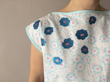 Charger l&#39;image dans la galerie, Top Fleurs bleues