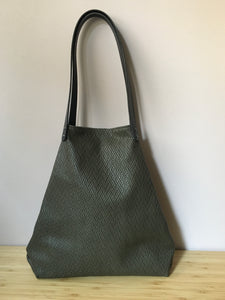 Cabas PE 2022 gris taupe