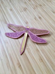 Broche Libellule rose